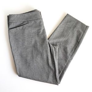 Bebe | Houndstooth Cropped Cafe Style Pants
